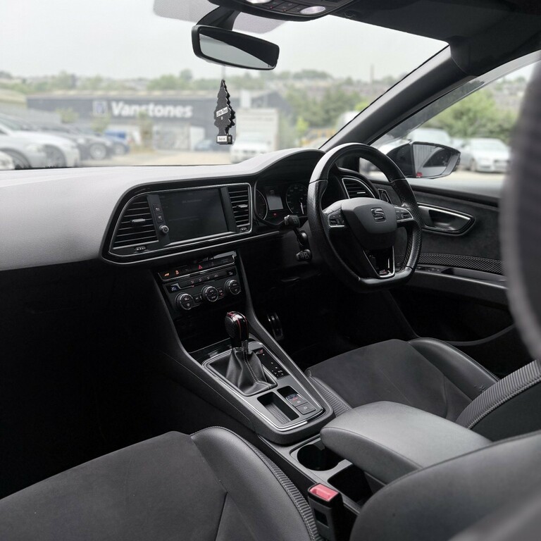 Seat Leon 2.0 Tsi Cupra 300 Black #5