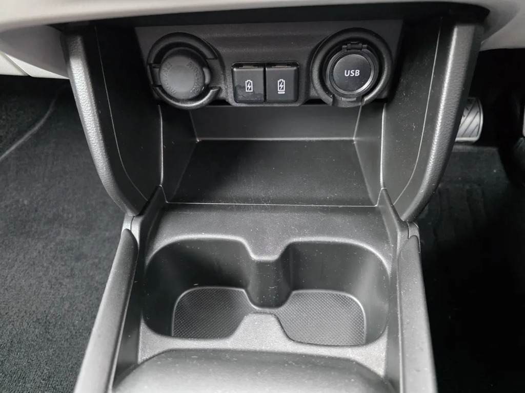 Suzuki Swift 1.2 Mild Hybrid Motion Silver #24