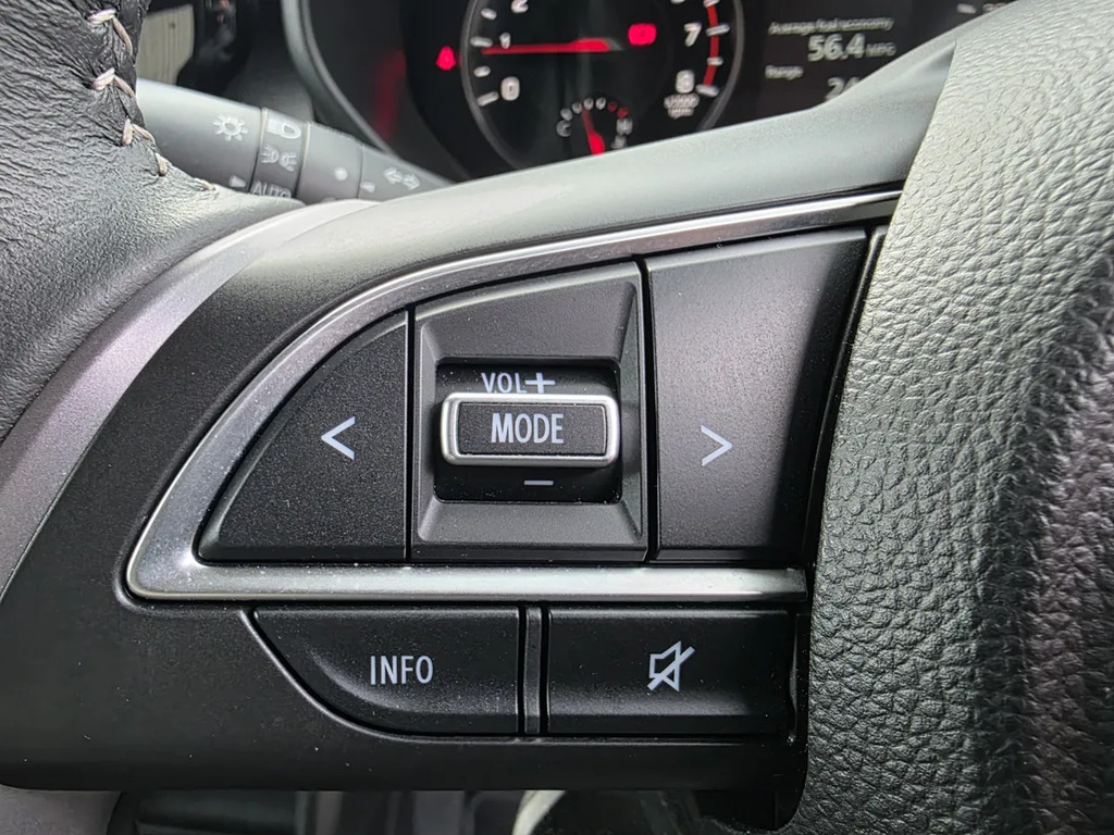 Suzuki Swift 1.2 Mild Hybrid Motion Silver #26