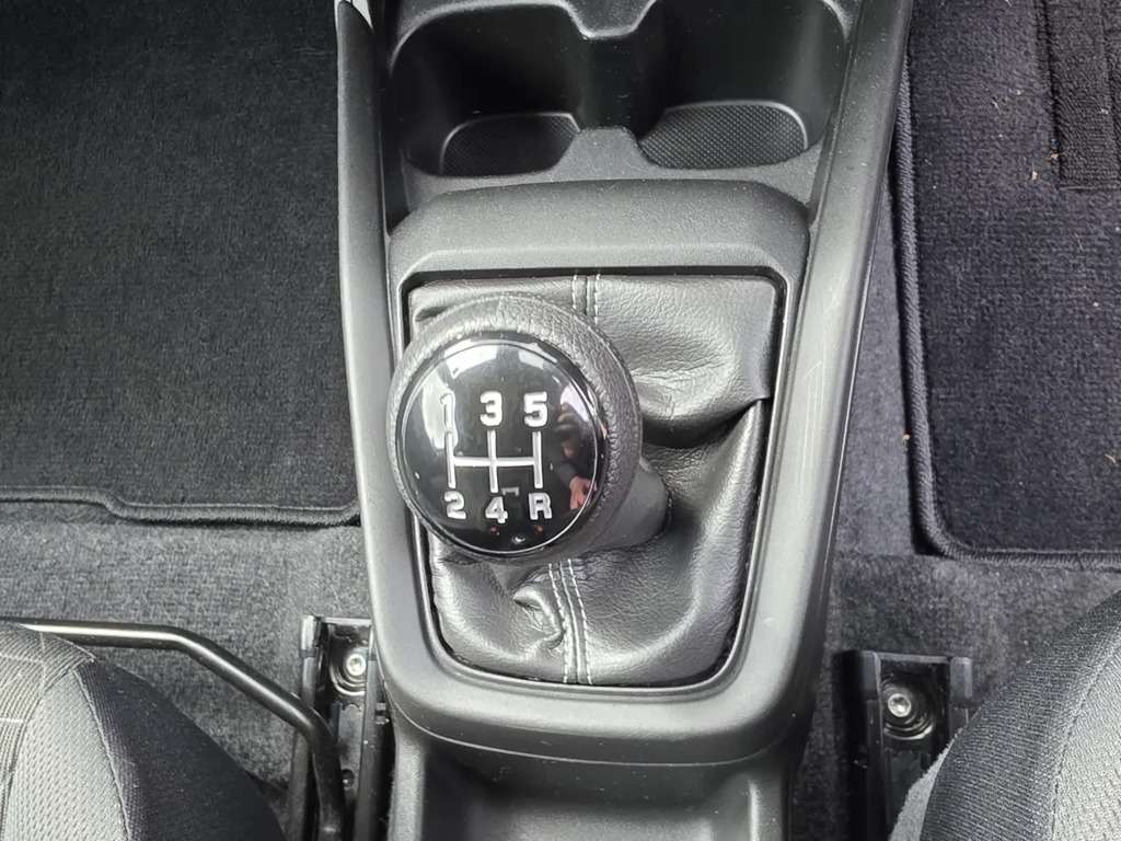 Suzuki Swift 1.2 Mild Hybrid Motion Silver #23