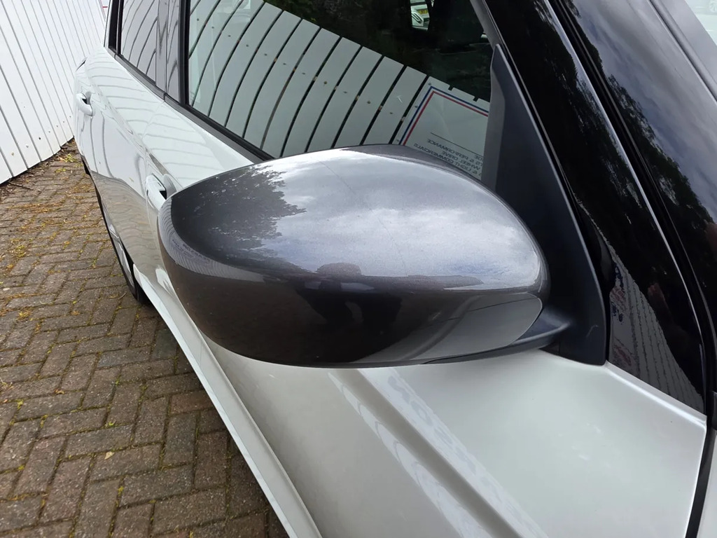 Suzuki Swift 1.2 Mild Hybrid Motion Silver #10
