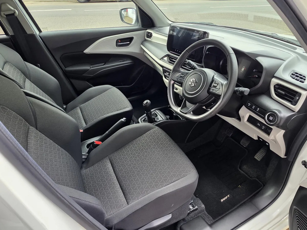 Suzuki Swift 1.2 Mild Hybrid Motion Silver #20