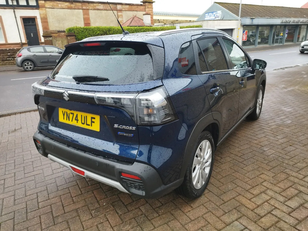 Suzuki S Cross 1.4 B Jet Ultra All Grip Red #4