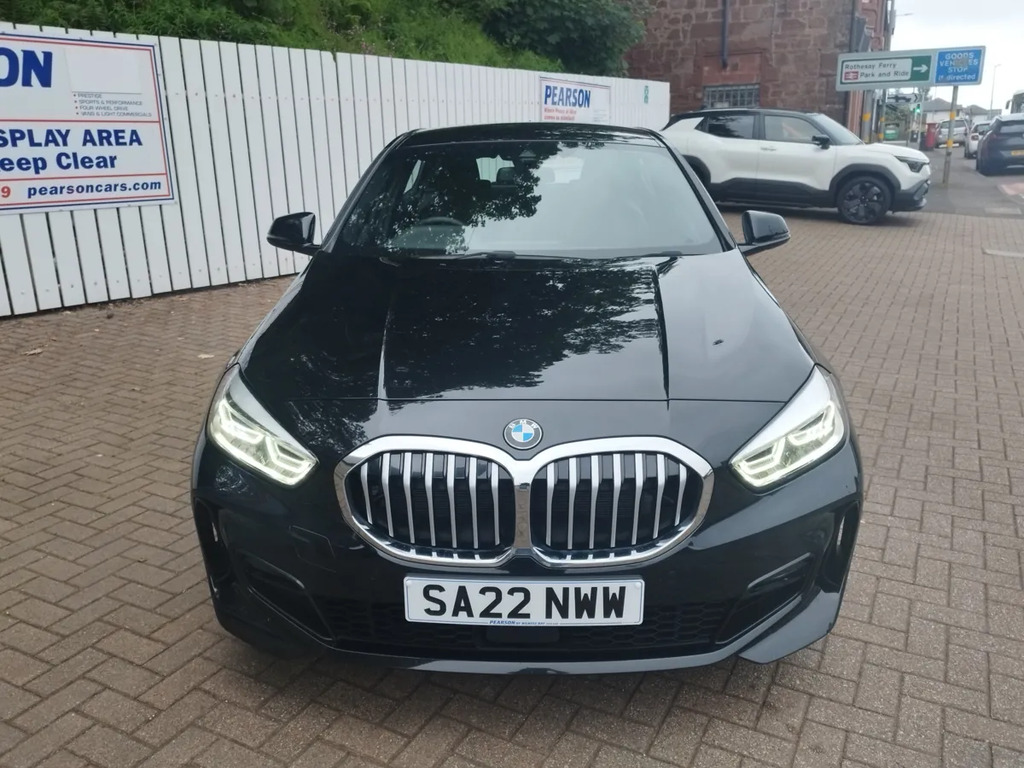 BMW 1 Series 1.5 M-sport SA22NWW Black