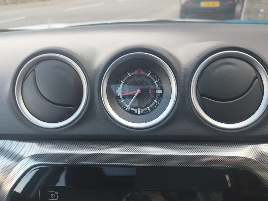 Suzuki Vitara Sz-t Hybrid Blue #33