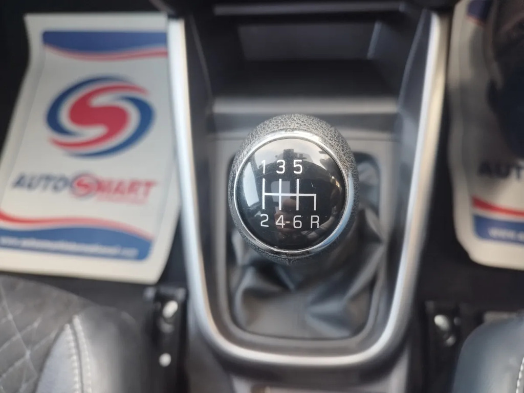 Suzuki Vitara Sz-t Hybrid Blue #29