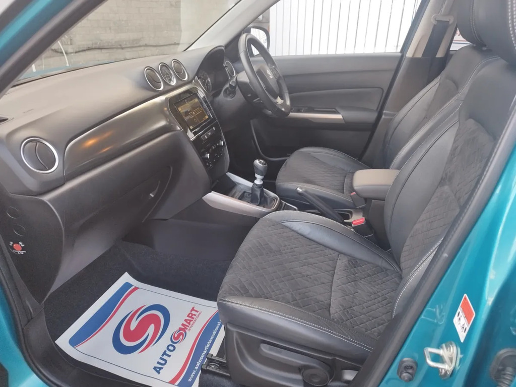 Suzuki Vitara Sz-t Hybrid Blue #17