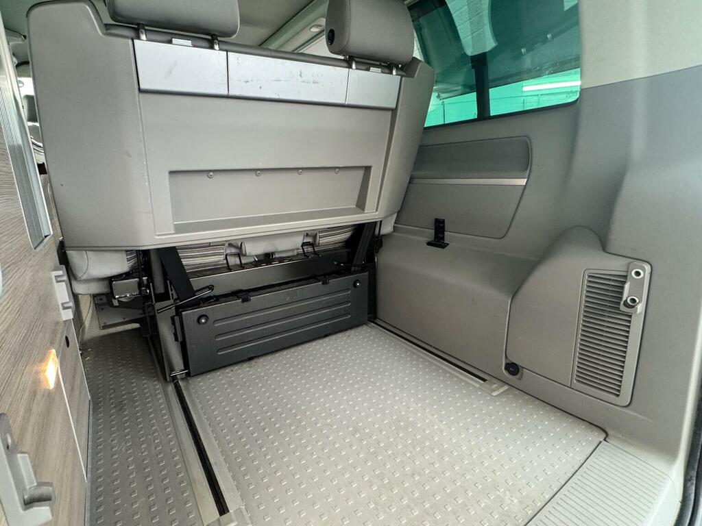 Volkswagen California  Blue #26