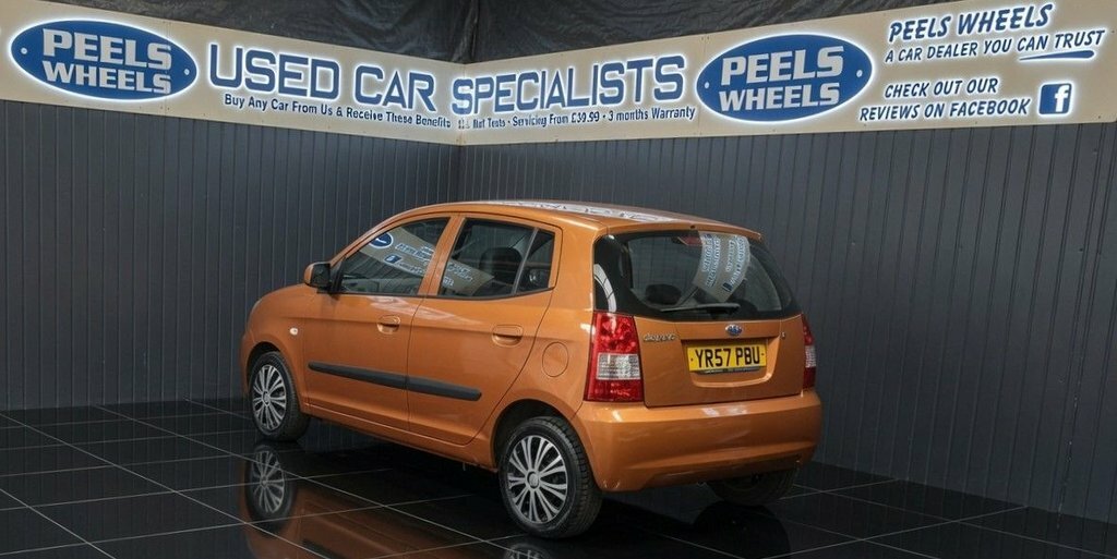 Kia Picanto 1.0 Zapp Red #3