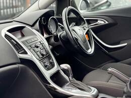 Vauxhall Astra Biturbo Cdti White #18