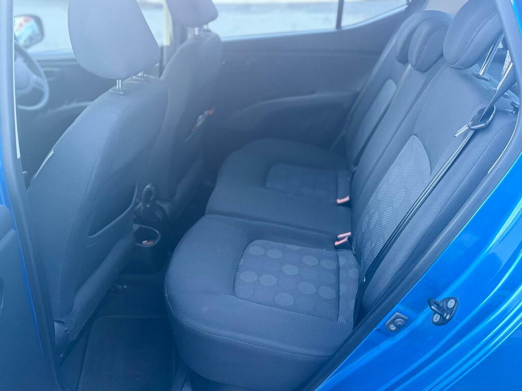 Hyundai I10 Comfort Red #10