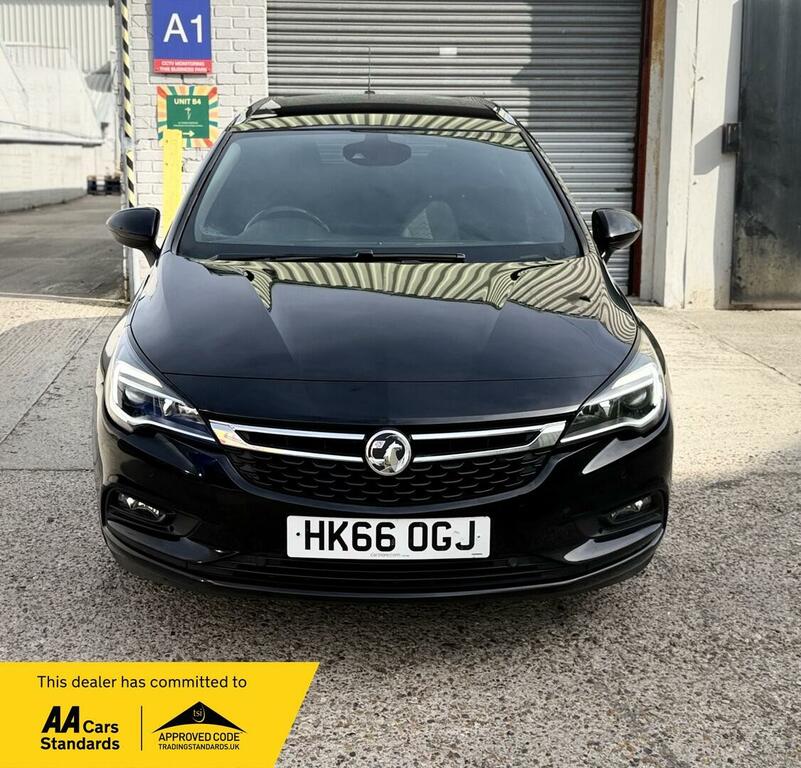 Vauxhall Astra Estate HK66OGJ #5