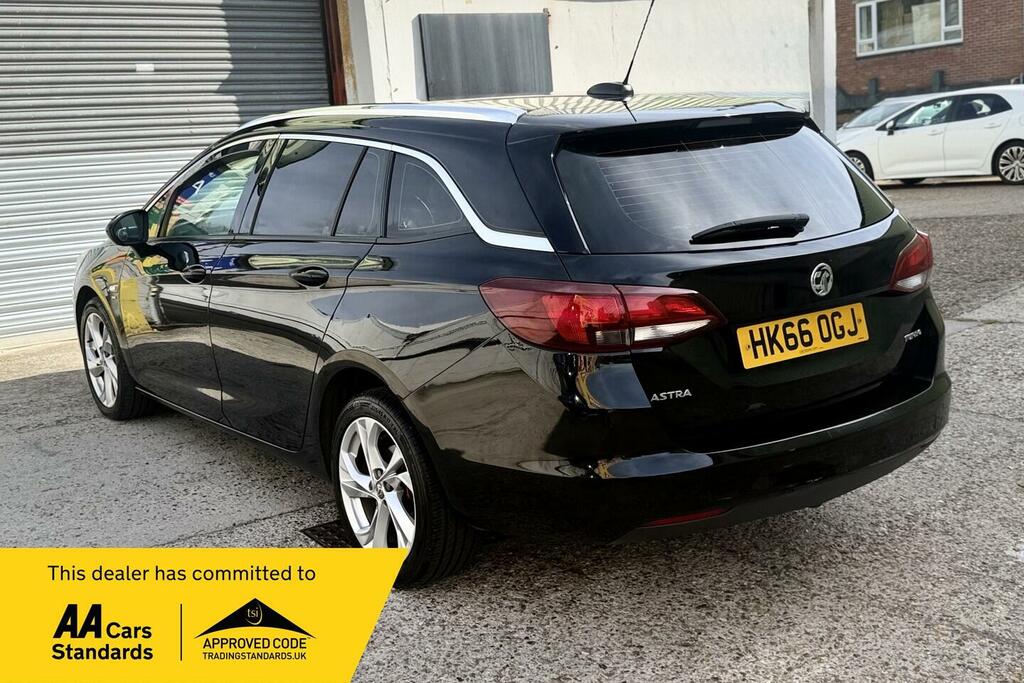 Vauxhall Astra Estate HK66OGJ #3