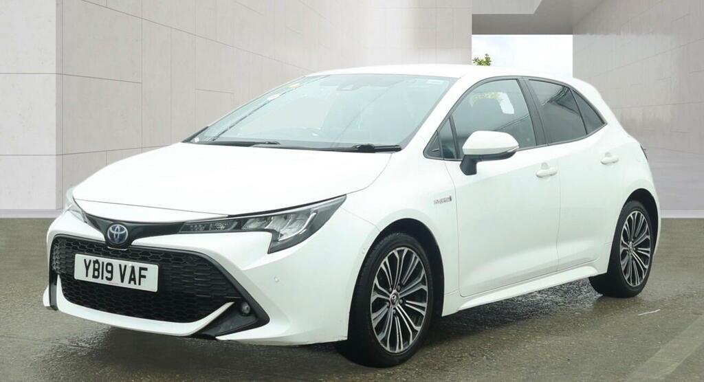 Toyota Corolla Hatchback #2