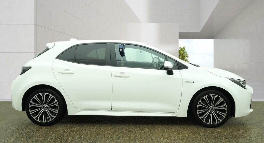 Toyota Corolla Hatchback #5
