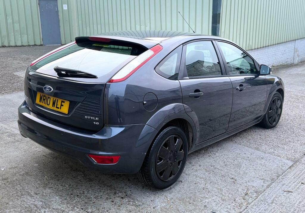 Ford Focus Hatchback WR10WLF  #5
