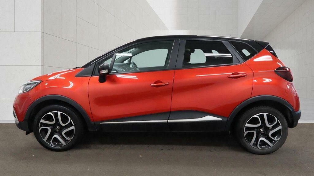 Renault Captur 0.9 Tce 90 Play Black #6