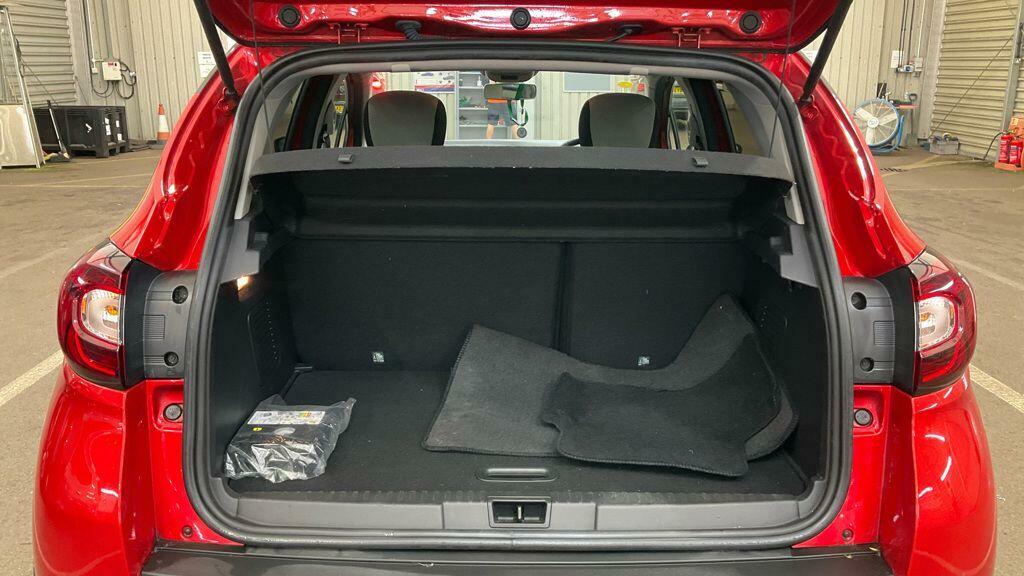 Renault Captur 0.9 Tce 90 Play Black #9