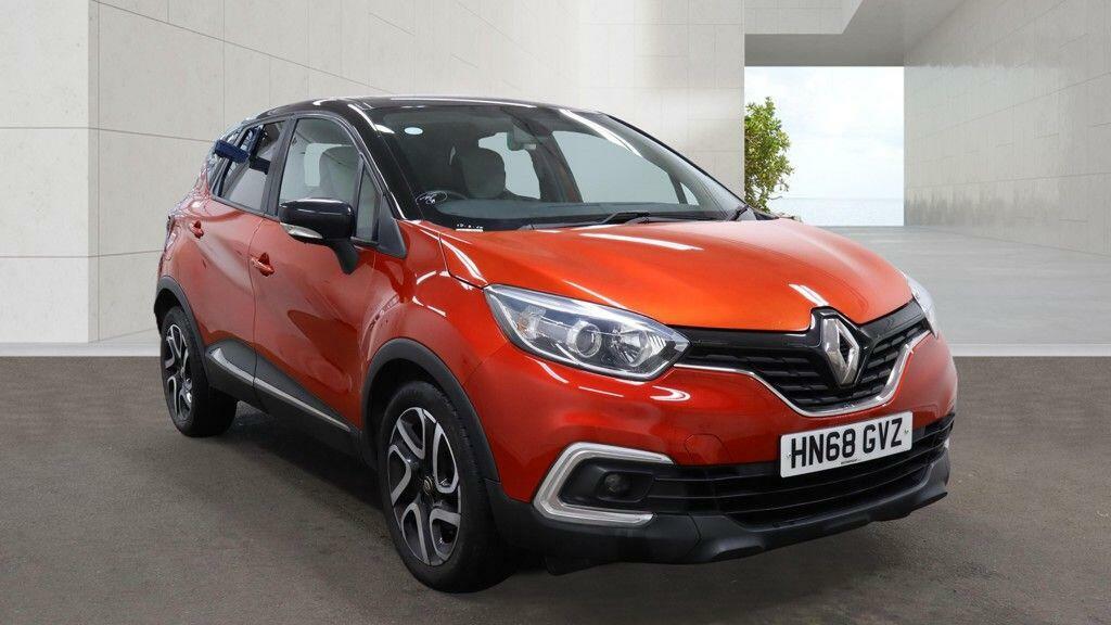 Renault Captur 0.9 Tce 90 Play Black #1