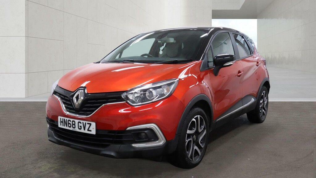 Renault Captur 0.9 Tce 90 Play Black #2