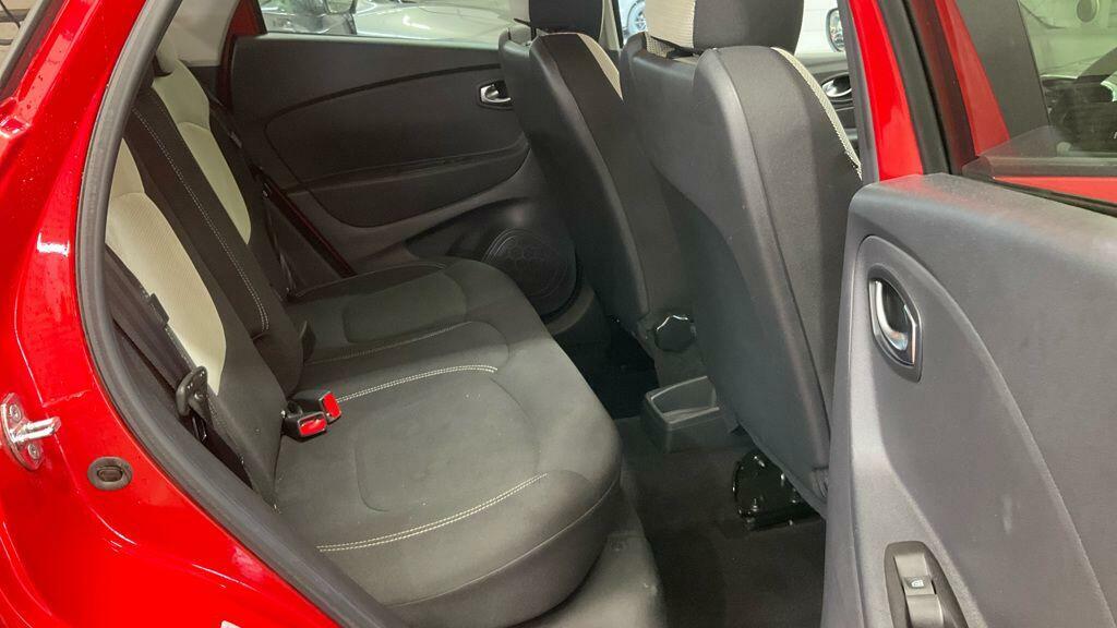 Renault Captur 0.9 Tce 90 Play Black #10