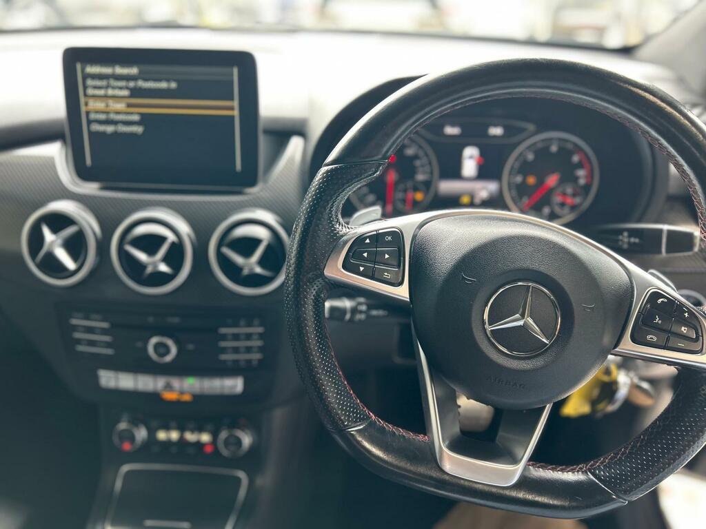 Mercedes-Benz B Class B 180 Amg Line Premium D Black #6