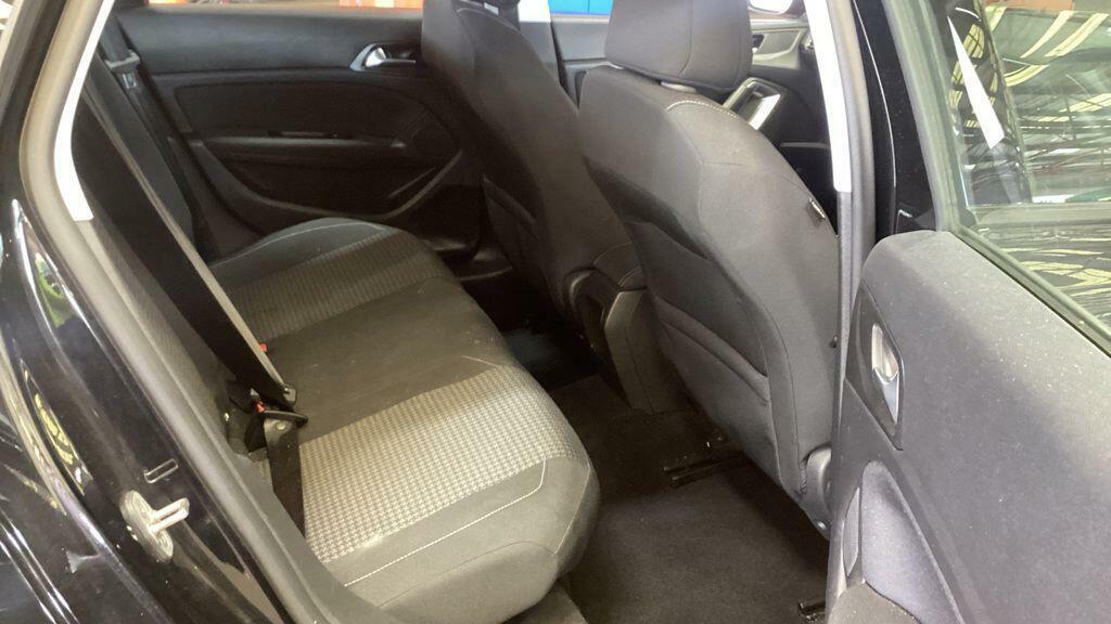 Peugeot 308 SW Active Premium Blue #9