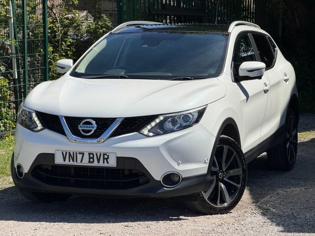Nissan Qashqai Suv VN17BVR White #3