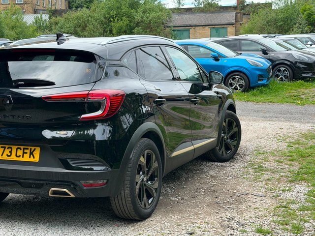 Renault Captur Suv KW73CFK Black #6