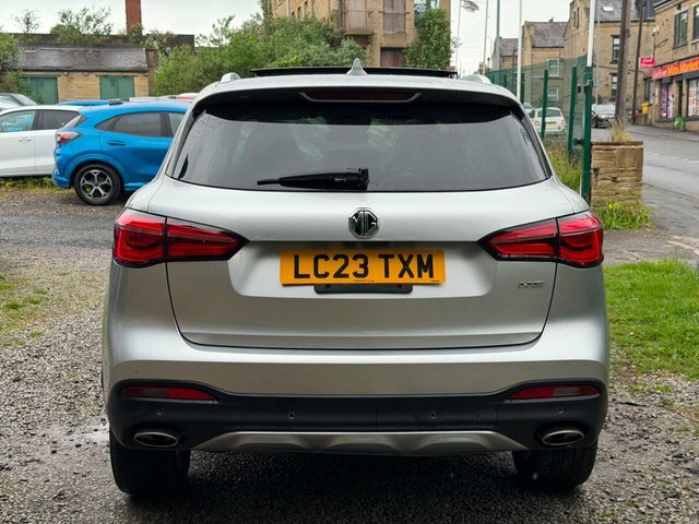 MG HS Suv LC23TXM Silver #5