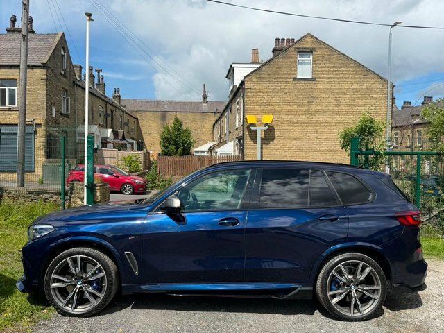 BMW X5 M50d Blue #4