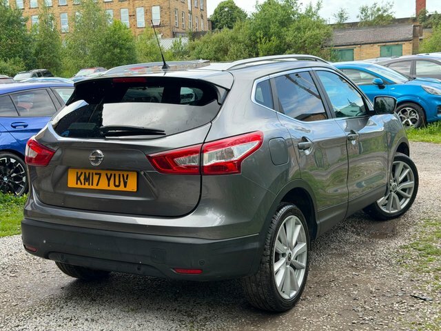 Nissan Qashqai N-connecta Dci Xtronic Black #45