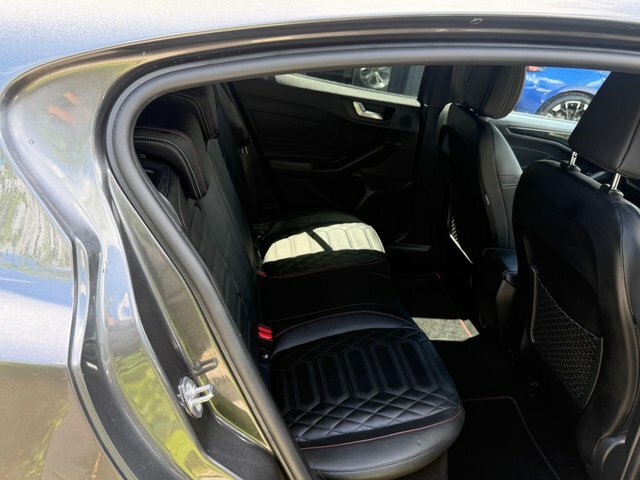 Ford Focus 1.5 Ecoblue St-line Vignale Euro 6 Ss Red #42