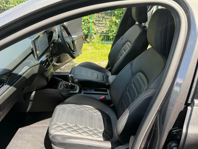 Ford Focus 1.5 Ecoblue St-line Vignale Euro 6 Ss Red #47