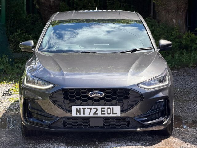 Ford Focus 1.5 Ecoblue St-line Vignale Euro 6 Ss Red #2