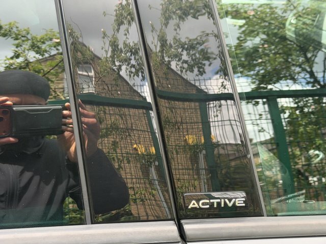 Volkswagen Tiguan Active Black #23