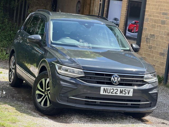 Volkswagen Tiguan Active Black #19