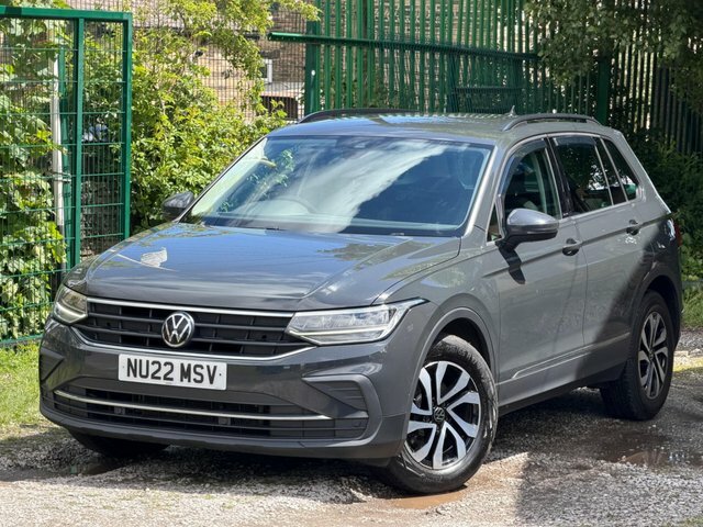 Volkswagen Tiguan Active Black #16