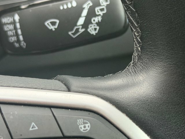 Volkswagen Tiguan Active Black #58