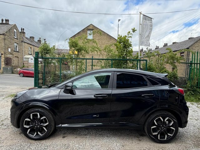 Ford Puma Suv YJ73VJD Black #4