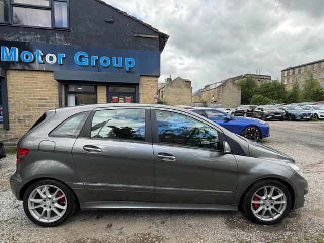 Mercedes-Benz B Class Mpv Grey #6