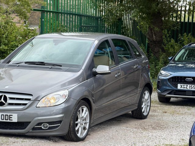 Mercedes-Benz B Class B160 Se Cvt Blue #11