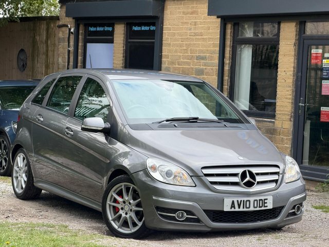 Mercedes-Benz B Class Mpv Grey #3