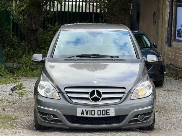 Mercedes-Benz B Class Mpv Grey #2