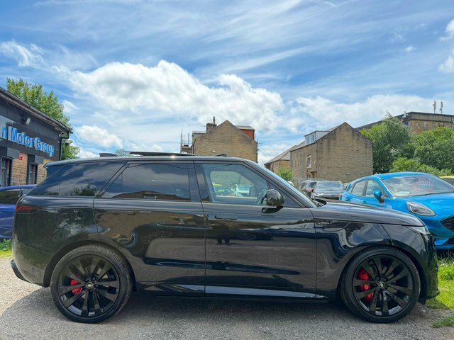 Land Rover Range Rover Sport Suv Black #4