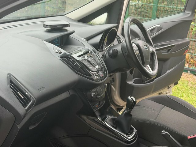 Ford B-Max 1.5 Zetec Tdci 74 Bhp Silver #16
