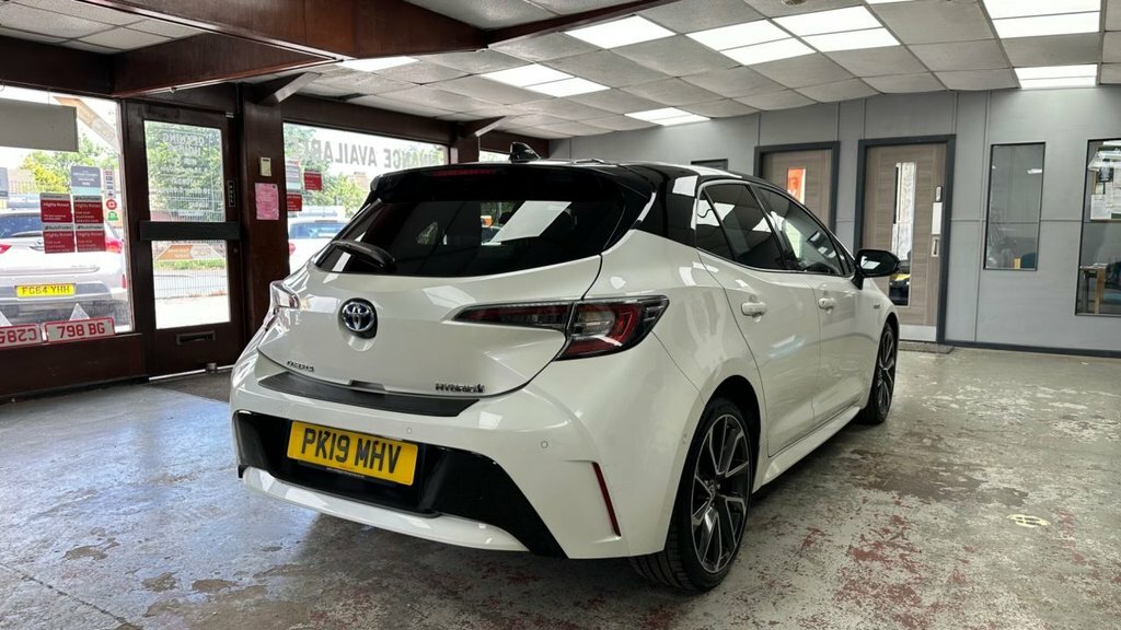 Toyota Corolla Grey #15