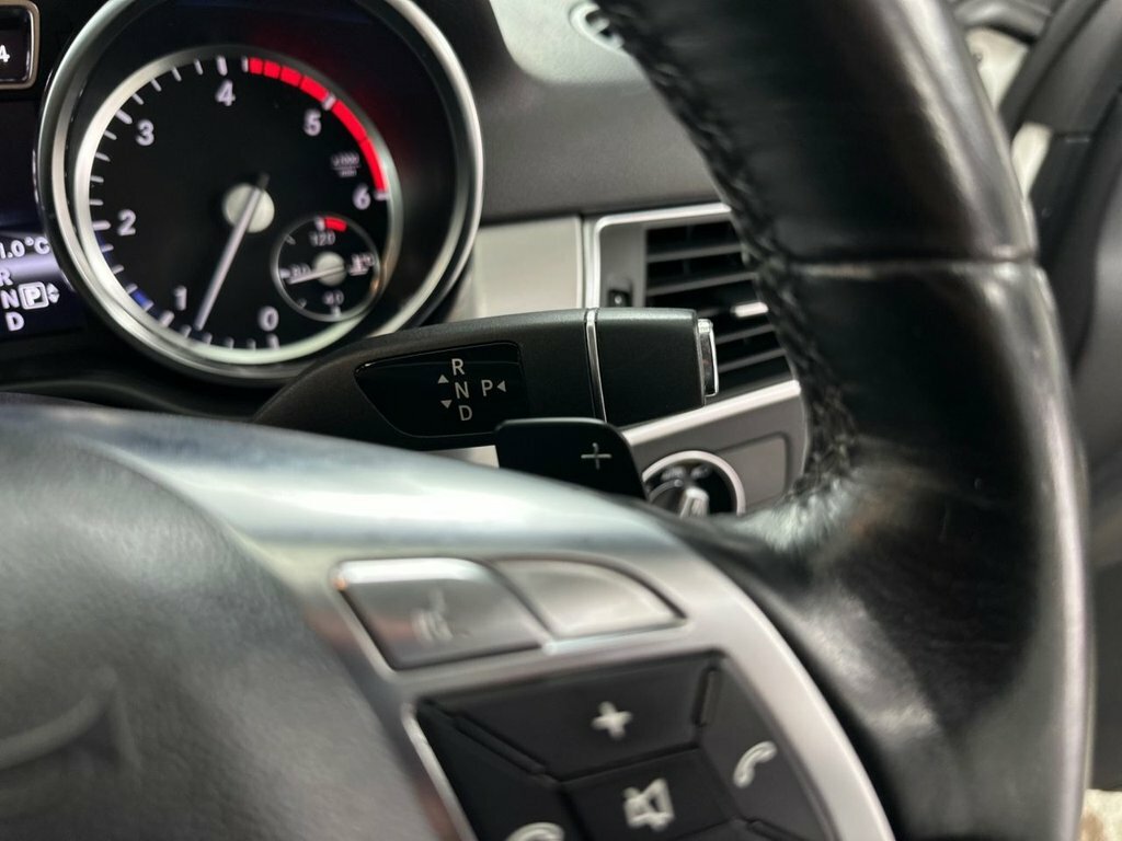 Mercedes-Benz M Class Ml250 Cdi Bluetec Sport Black #115