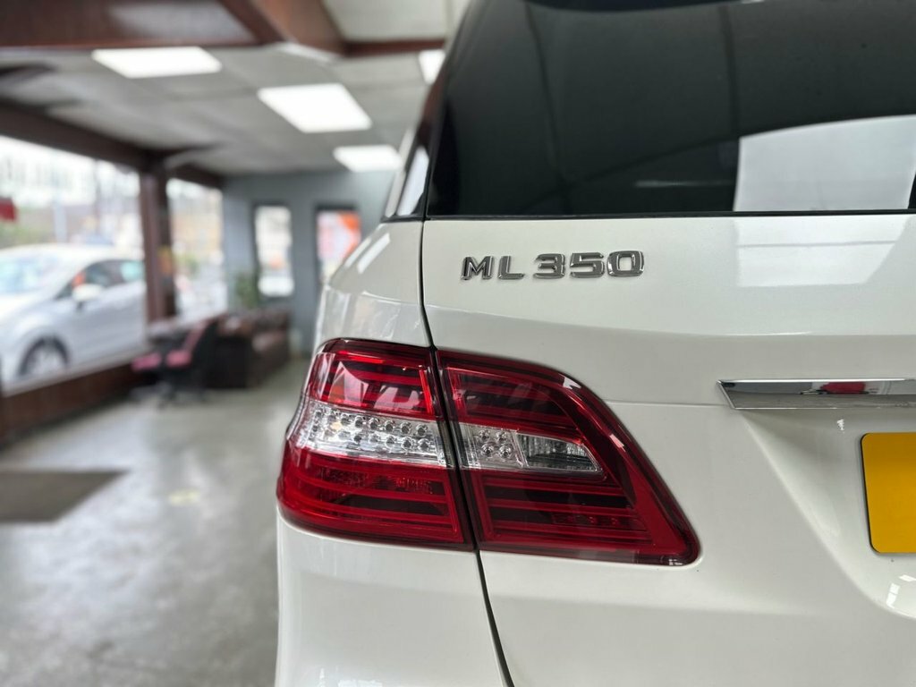 Mercedes-Benz M Class Ml250 Cdi Bluetec Sport Black #65