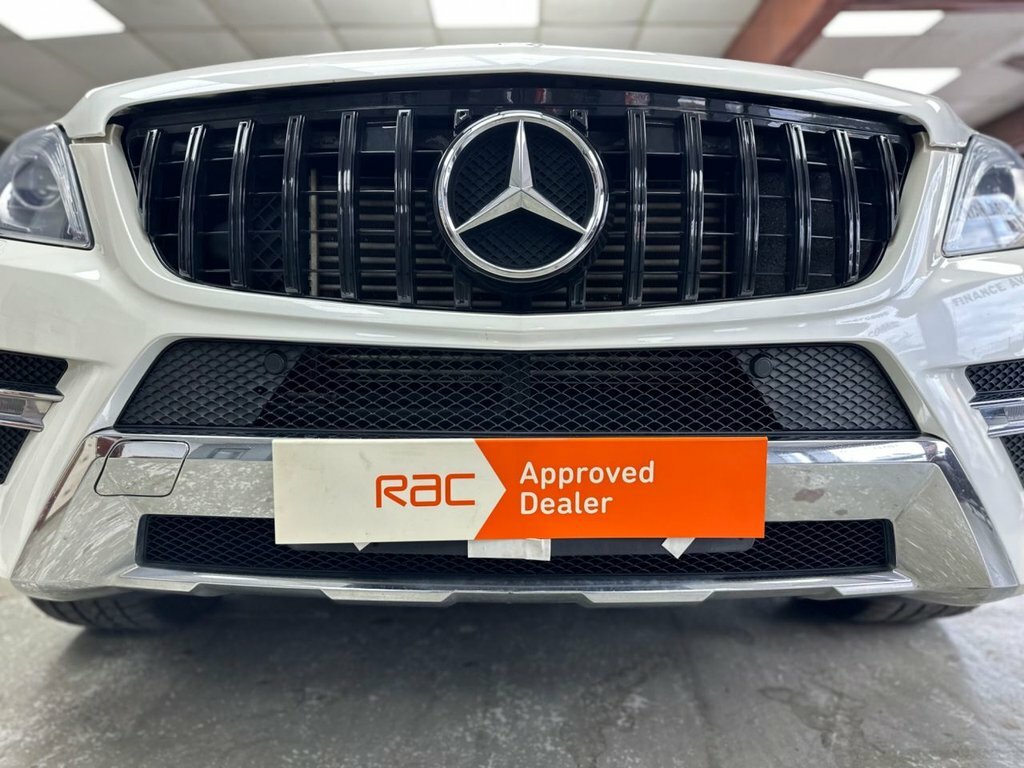 Mercedes-Benz M Class Ml250 Cdi Bluetec Sport Black #32